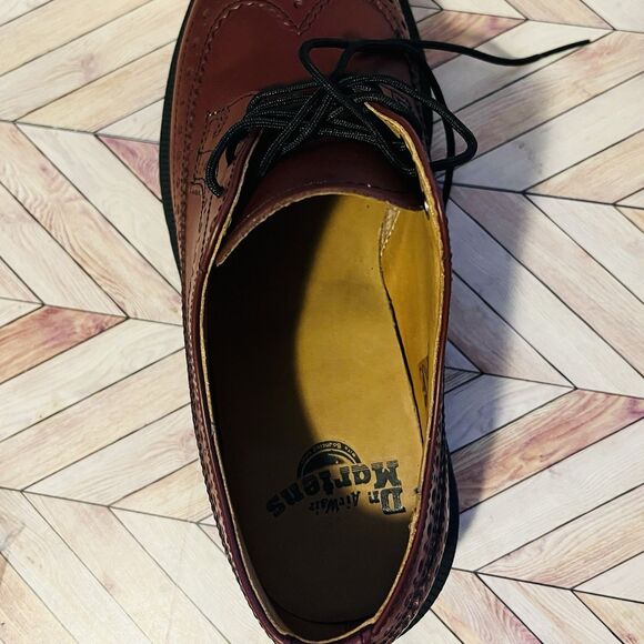 Dr Martens 3989 Cherry Red Smooth Leather Brogue M 5 W 6 Wingtip Shoes Academia - Picture 8 of 9